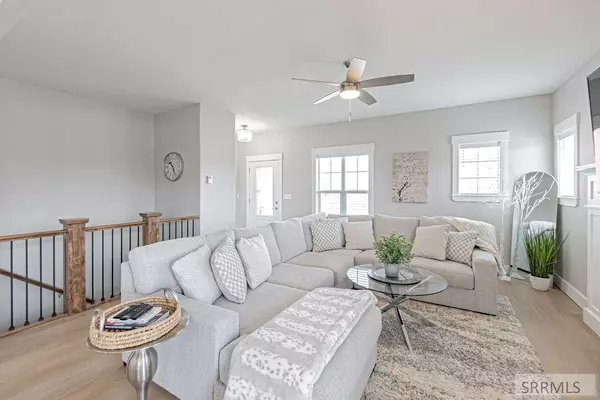 Idaho Falls, ID 83404,1832 Clarity Lane