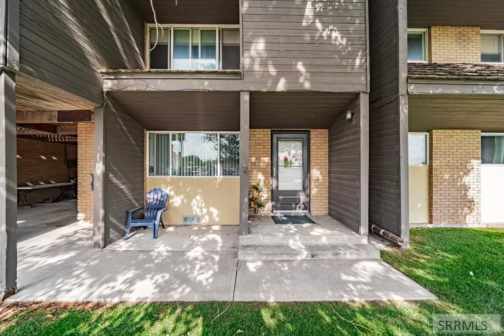 Idaho Falls, ID 83401,220 N Fanning Avenue