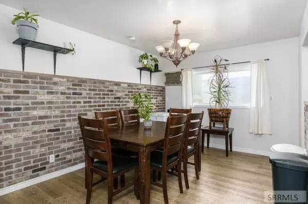 Pocatello, ID 83204,938 Highland Blvd