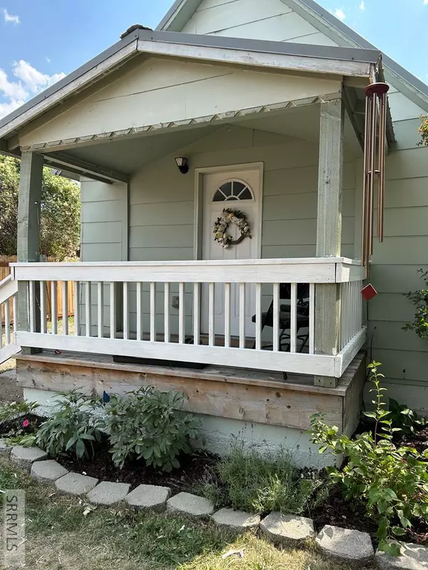 1213 Main Street, Salmon, ID 83467