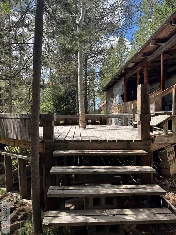 Island Park, ID 83429,4024 Choctaw Road
