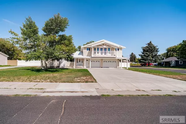 Ammon, ID 83406,2585 Hillam Avenue