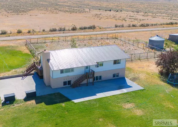 3165 W 3300 N, Moore, ID 83255