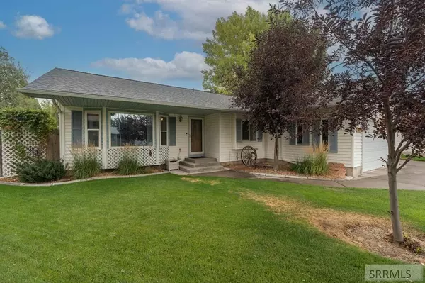 977 W Plommon Circle, Idaho Falls, ID 83402