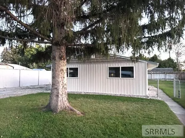 1210 Garfield Street, Idaho Falls, ID 83401