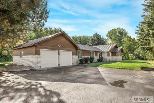 8555 S 1st E, Idaho Falls, ID 83404