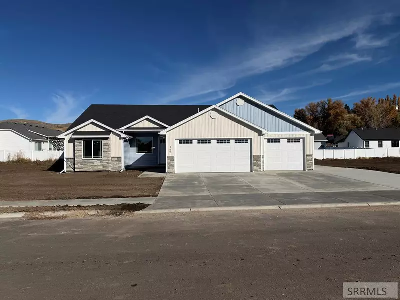 365 Skyline Peak Loop, Inkom, ID 83245