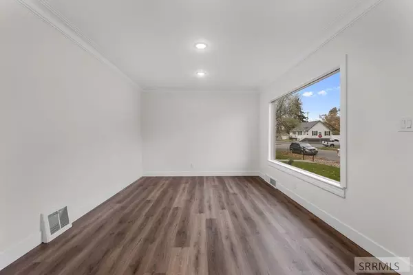 Idaho Falls, ID 83402,549 L Street