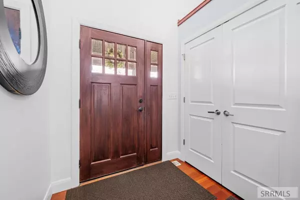 Idaho Falls, ID 83404,4826 Greystone Lane