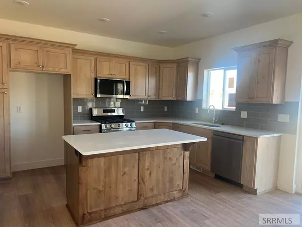 Ammon, ID 83406,3985 Mountain Bluebird Way