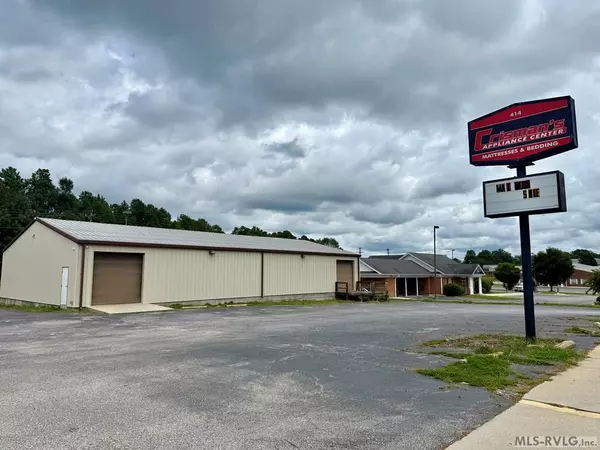 Blackstone, VA 23824,414 Church Street