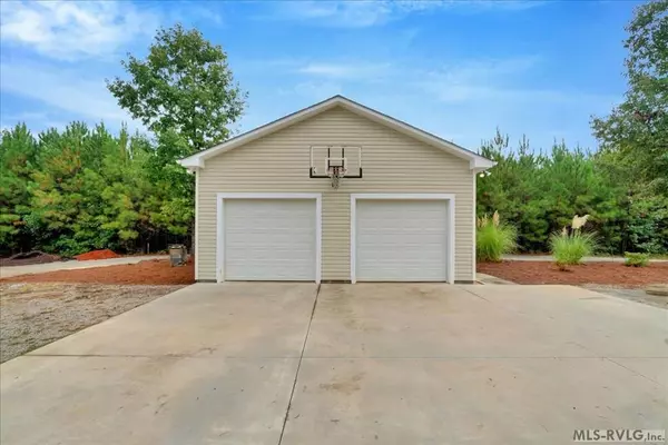 South Hill, VA 23970,2070 Plank Road