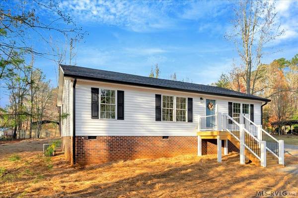 122 Bayberry Ct, Bracey, VA 23919