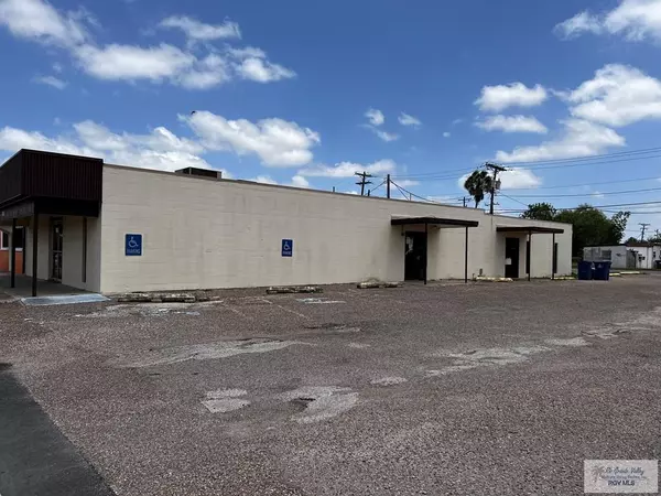 Los Fresnos, TX 78566,105 Ocean Blvd.