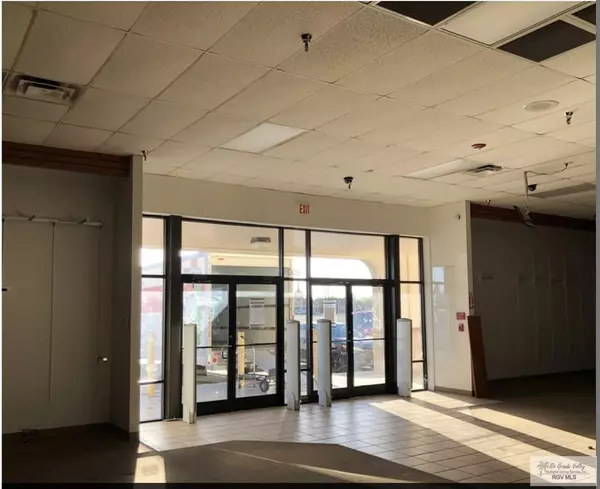 San Benito, TX 78586,850 Business 77