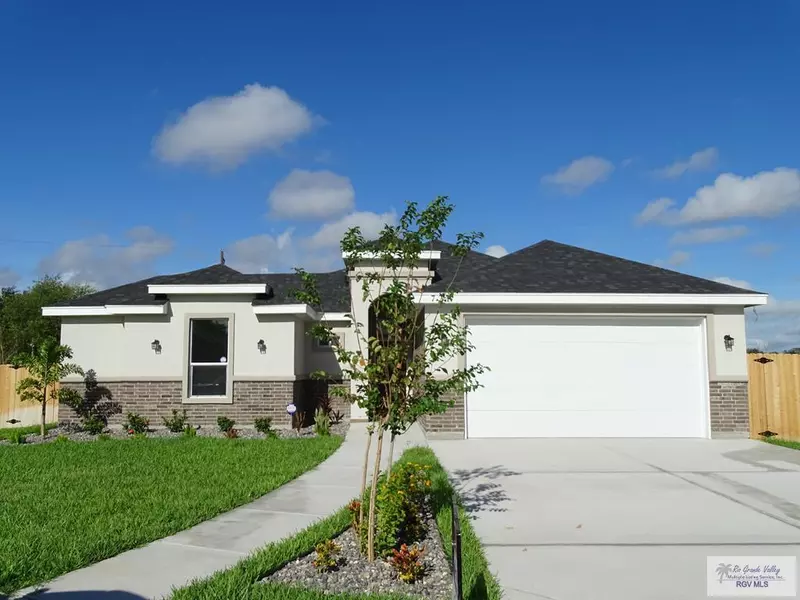 721 St Vincent Dr, Alamo, TX 78516