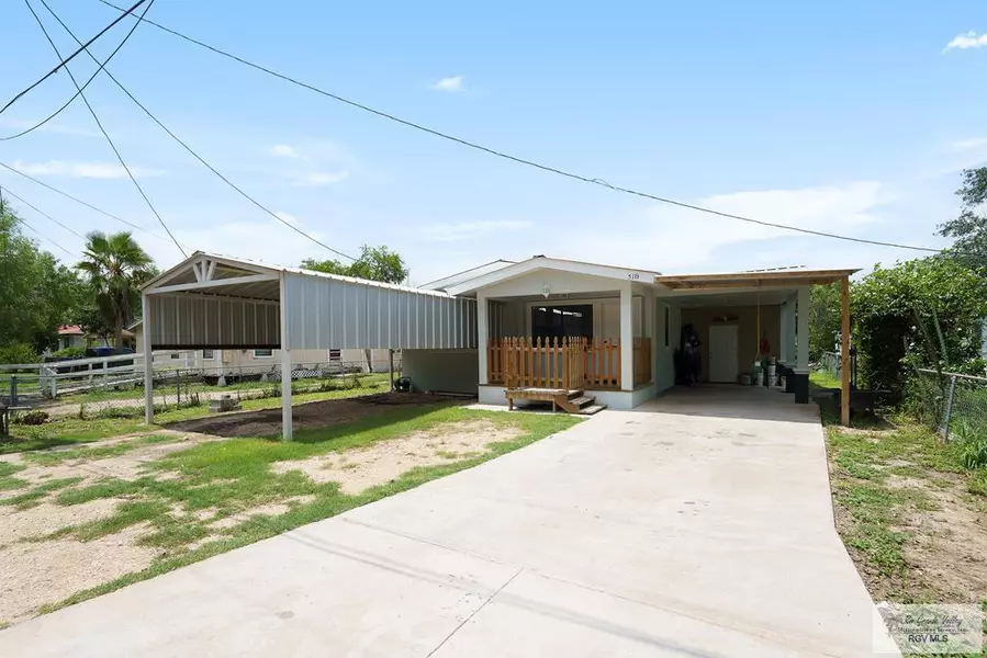 518 W. Magnolia Ave., La Feria, TX 78559
