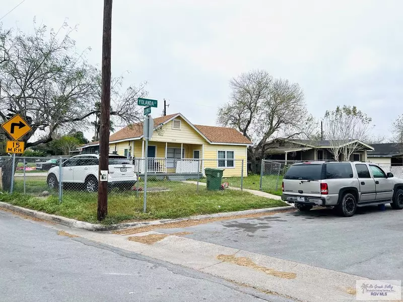 2603 Yolanda St, Brownsville, TX 78521