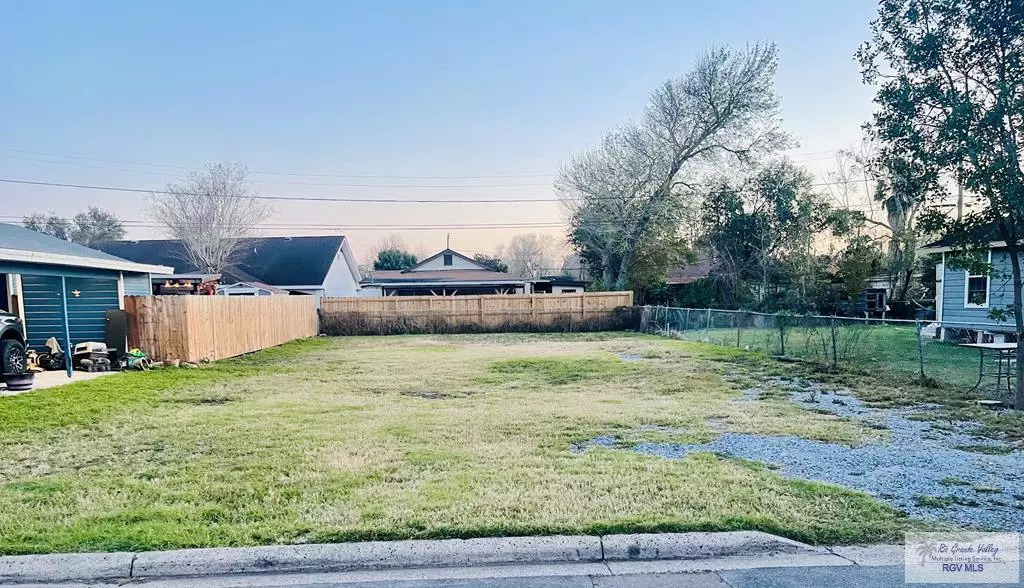 205 Sixth St., La Feria, TX 78559