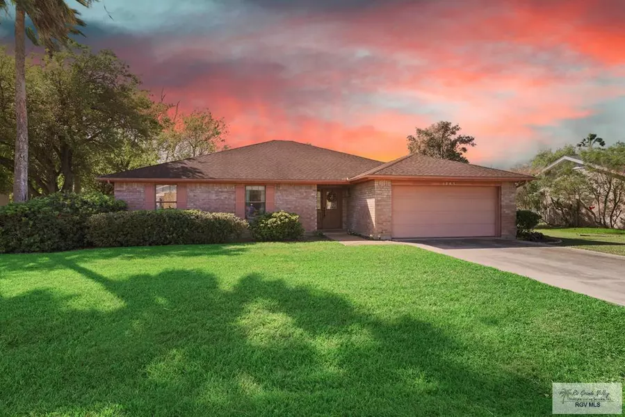 1205 Tesoro Ave., Rancho Viejo, TX 78575