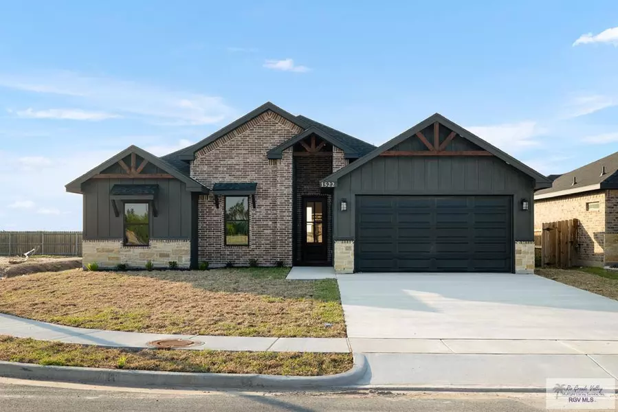 1522 Stirrup Cir, San Benito, TX 78586