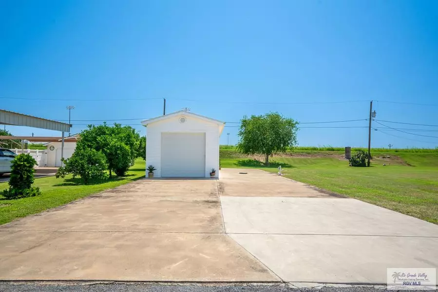 712 Palmera Dr., La Feria, TX 78559