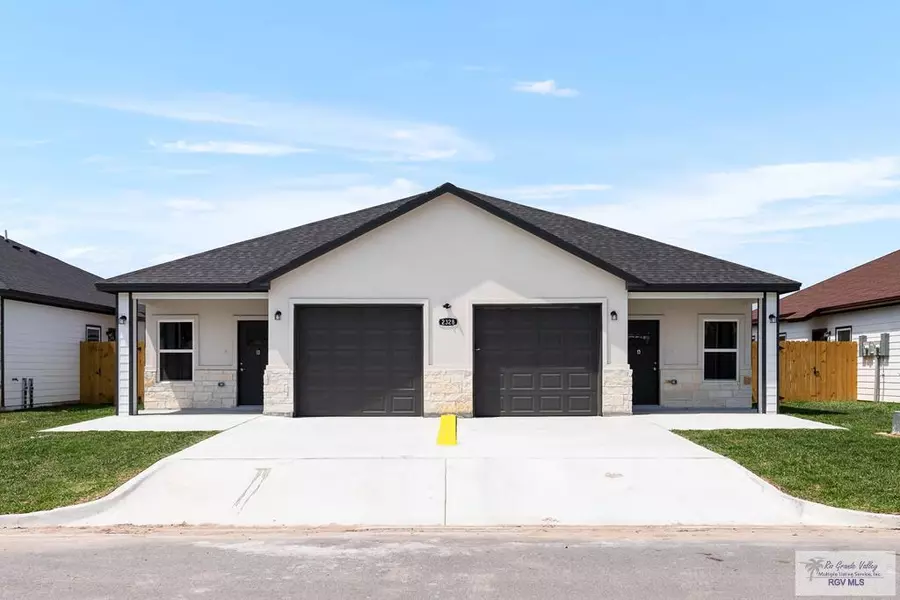 2328 Valley Circle, La Feria, TX 78559