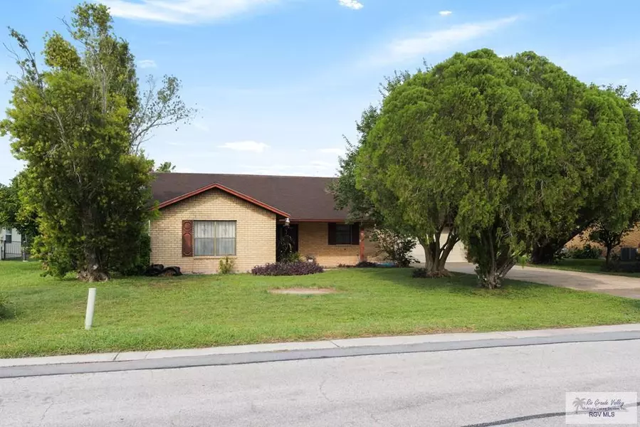 1404 Santa Ana Ave., Rancho Viejo, TX 78575