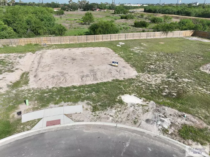 1702 Stirrup Cir, San Benito, TX 78586