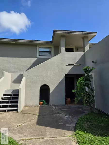 2515 El Dorado Ave., Rancho Viejo, TX 78575