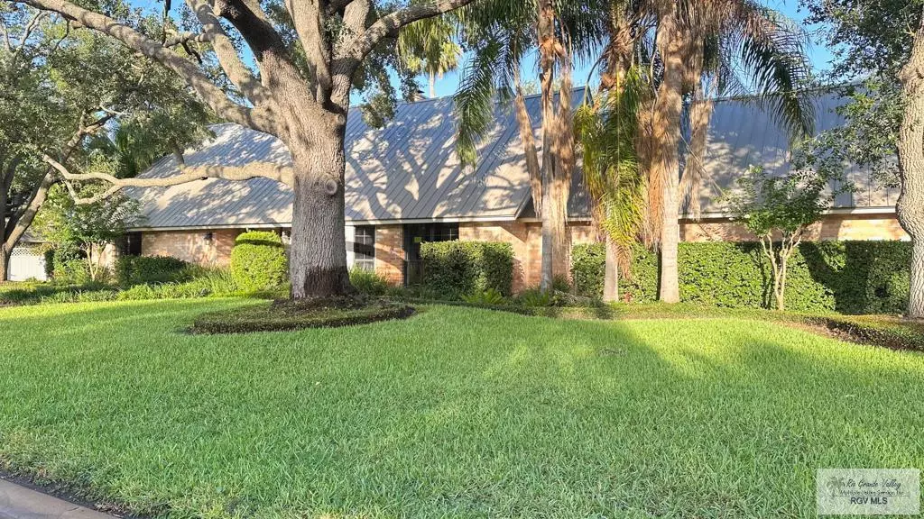 609 Palm Valley Dr., Harlingen, TX 78552