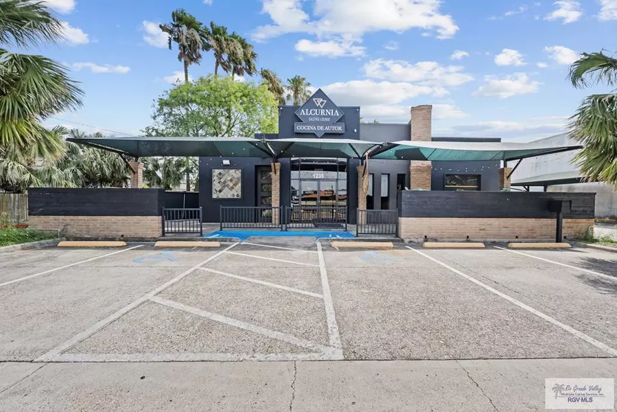 1235 Expressway, Brownsville, TX 78520