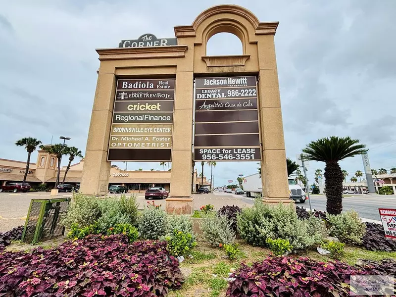 2200 Boca Chica Blvd., Brownsville, TX 78521