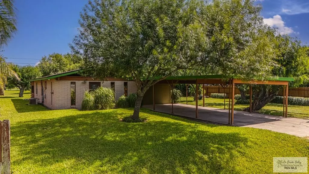 441 Roberto Garza Jr Dr., Rio Hondo, TX 78583