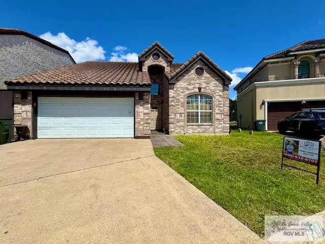 706 Lago Ct, Mission, TX 78572
