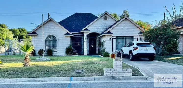 1205 Saint Charles, Brownsville, TX 78520