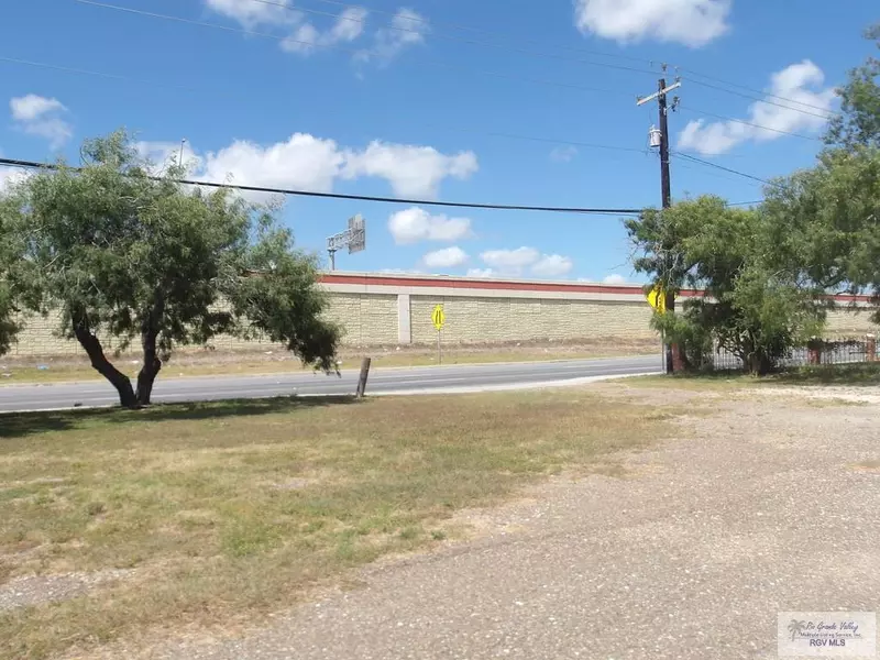 3825 Hwy 83, Harlingen, TX 78550