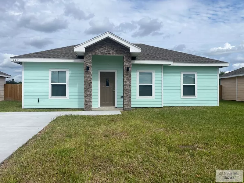 2913 Maria Dr, La Feria, TX 78559