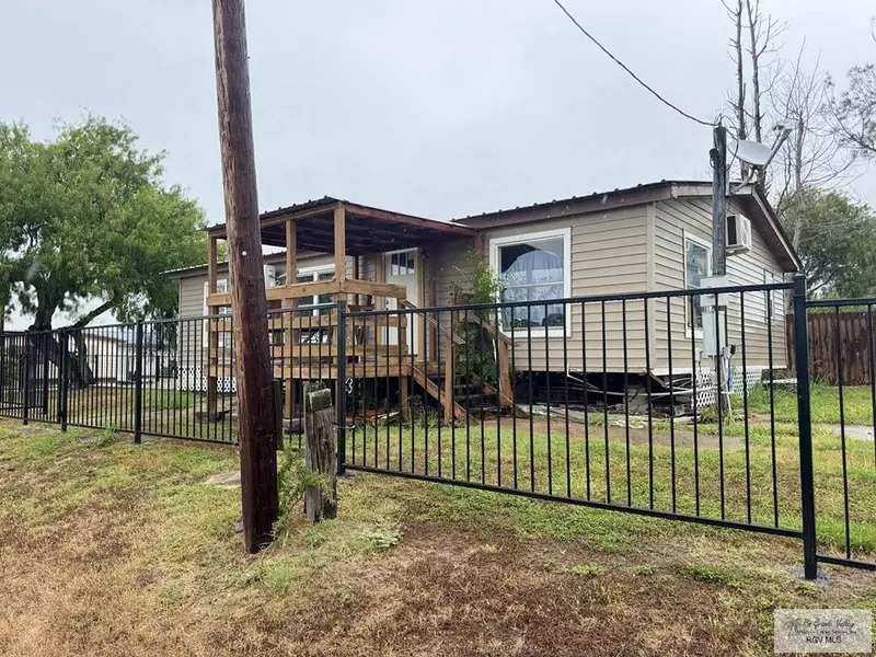 37451 Marshall Hutts Rd., Arroyo City, TX 78583
