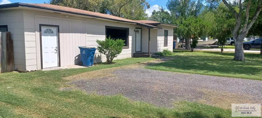 108 Canal St., Los Fresnos, TX 78566