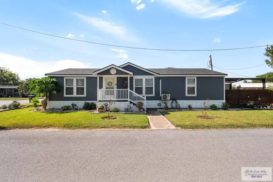 805 Anaqua St., La Feria, TX 78559