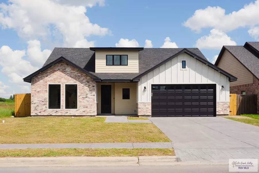 426 Valle Alto Dr., Los Fresnos, TX 78566