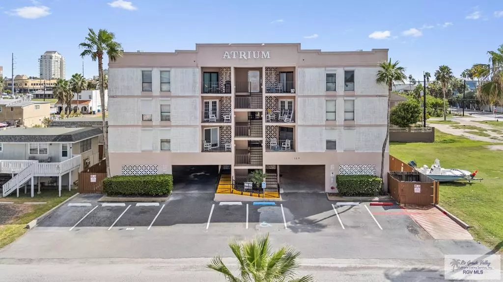 109 Tarpon St., South Padre Island, TX 78597