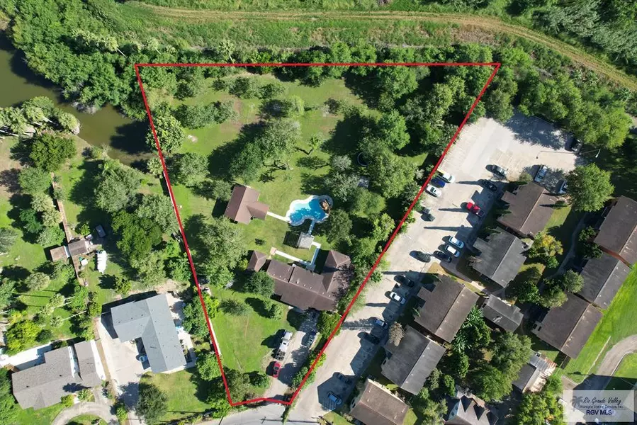 124 Lindale Dr, Brownsville, TX 78521