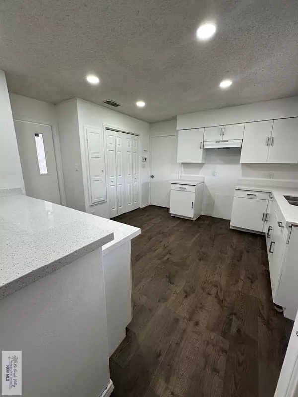 Brownsville, TX 78526,164 Virtudes St.