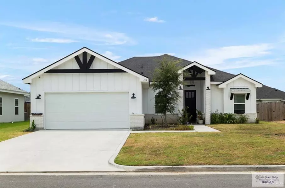 213 Janet Cir, La Feria, TX 78559