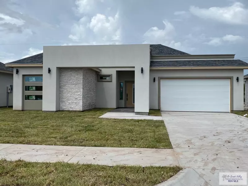 4667 River Oak Cir, Brownsville, TX 78520