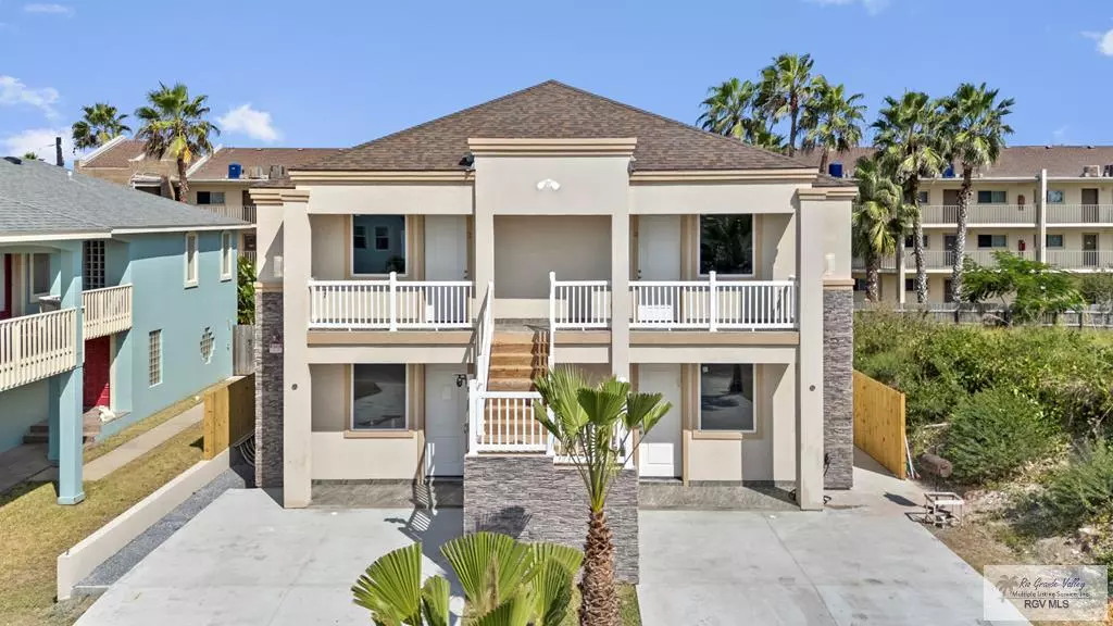 116 Cora Lee Dr., South Padre Island, TX 78597