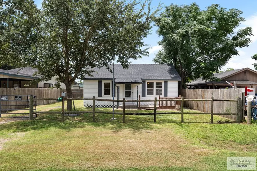 305 Catherine Ave., Rio Hondo, TX 78586