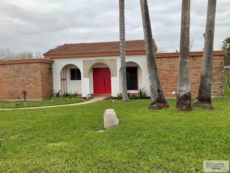 418 Zapata Ave., Rancho Viejo, TX 78575